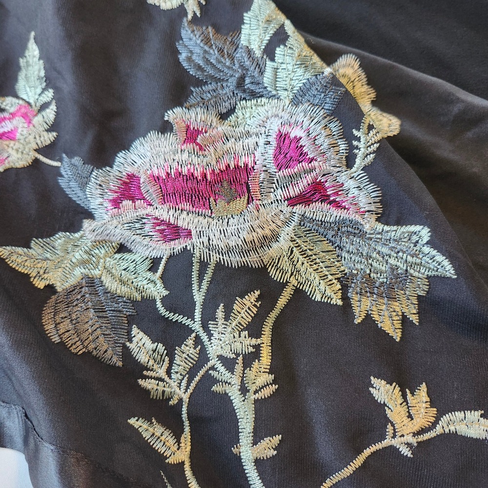 Free People Sydney Tuesday Black Kimono Sleeve Floral Embroidered Blouse Shirt M - Picture 8 of 9